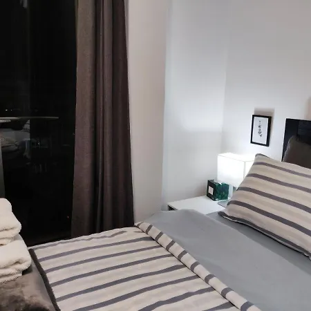 Апартаменты Lori M Sa Parkingom Кралево